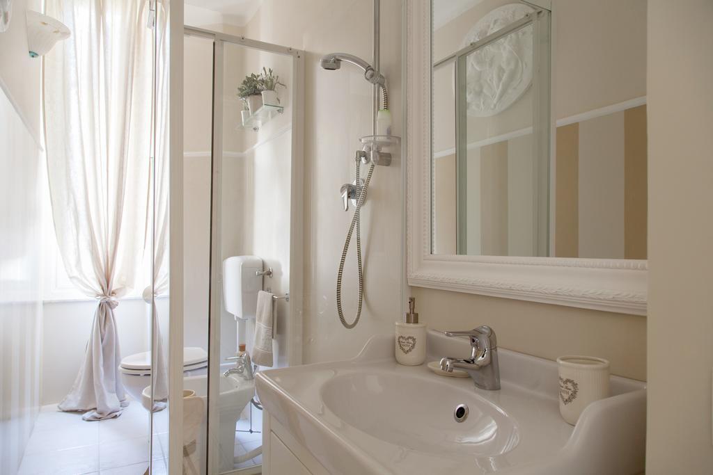 La Maison Des Anges Apartment Специя Екстериор снимка